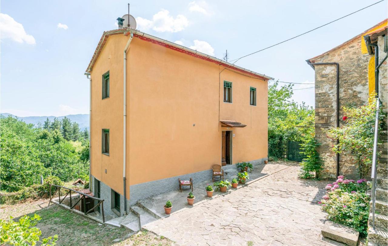 Stunning Home In Longoio With Kitchen Monti di Villa Εξωτερικό φωτογραφία