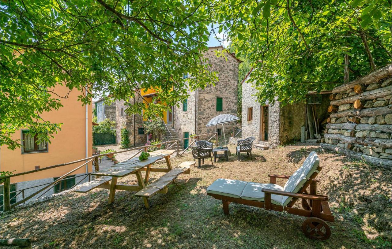 Stunning Home In Longoio With Kitchen Monti di Villa Εξωτερικό φωτογραφία