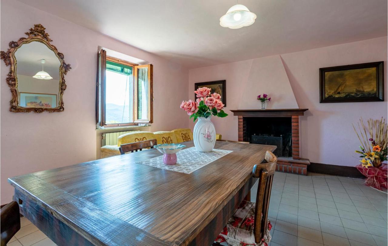 Stunning Home In Longoio With Kitchen Monti di Villa Εξωτερικό φωτογραφία